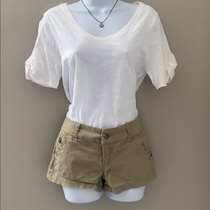 Khaki Shorts with Design Stitching